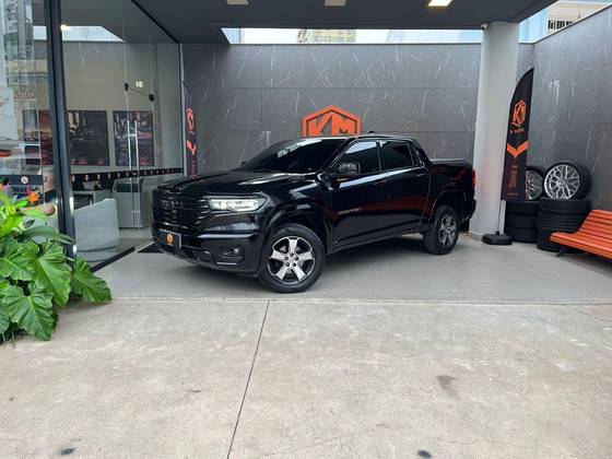 RAM RAMPAGE 2.0 TURBO DIESEL LARAMIE 4X4 AUTOMÁTICO
